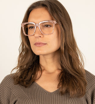 Therese Rose Quartz Blue Light