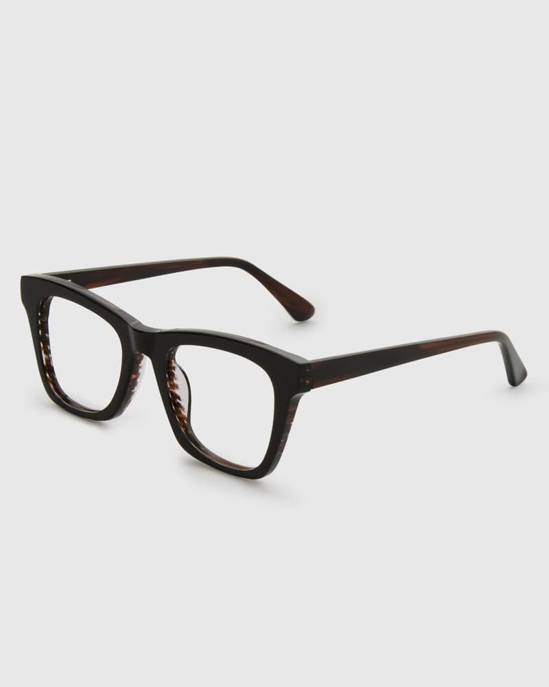 Elin Smoky Hazel