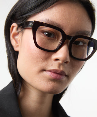 Kiara Dark Brown Blue Light