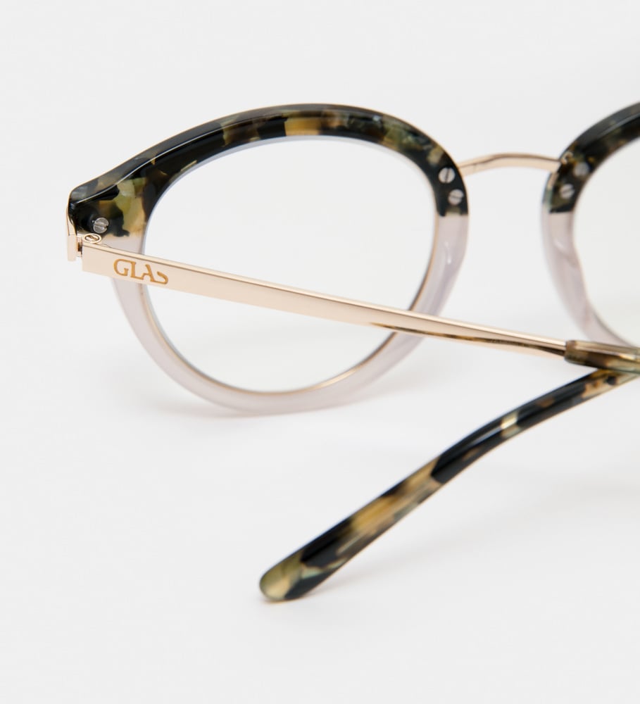 Mira Pistachio Readers