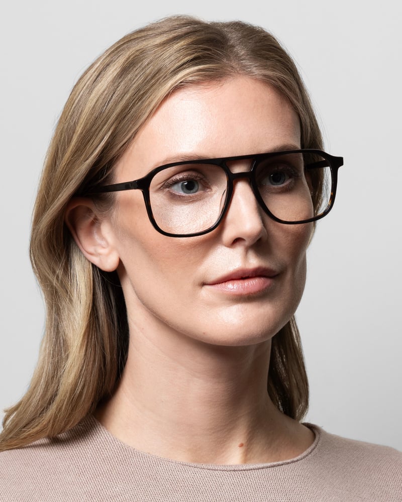 Robyn Turtle Brown Readears